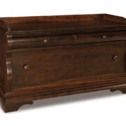 Chippewa Sleigh Blanket Chest