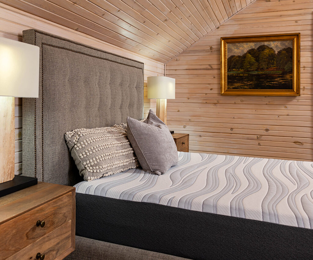 Cropped HLM LeAnn Rose Mattress 8